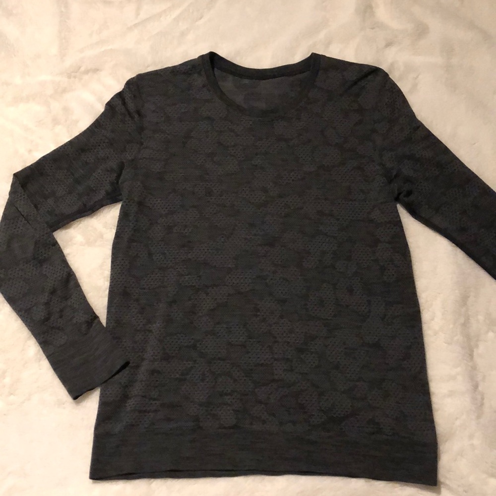 Lululemon camouflage shirt